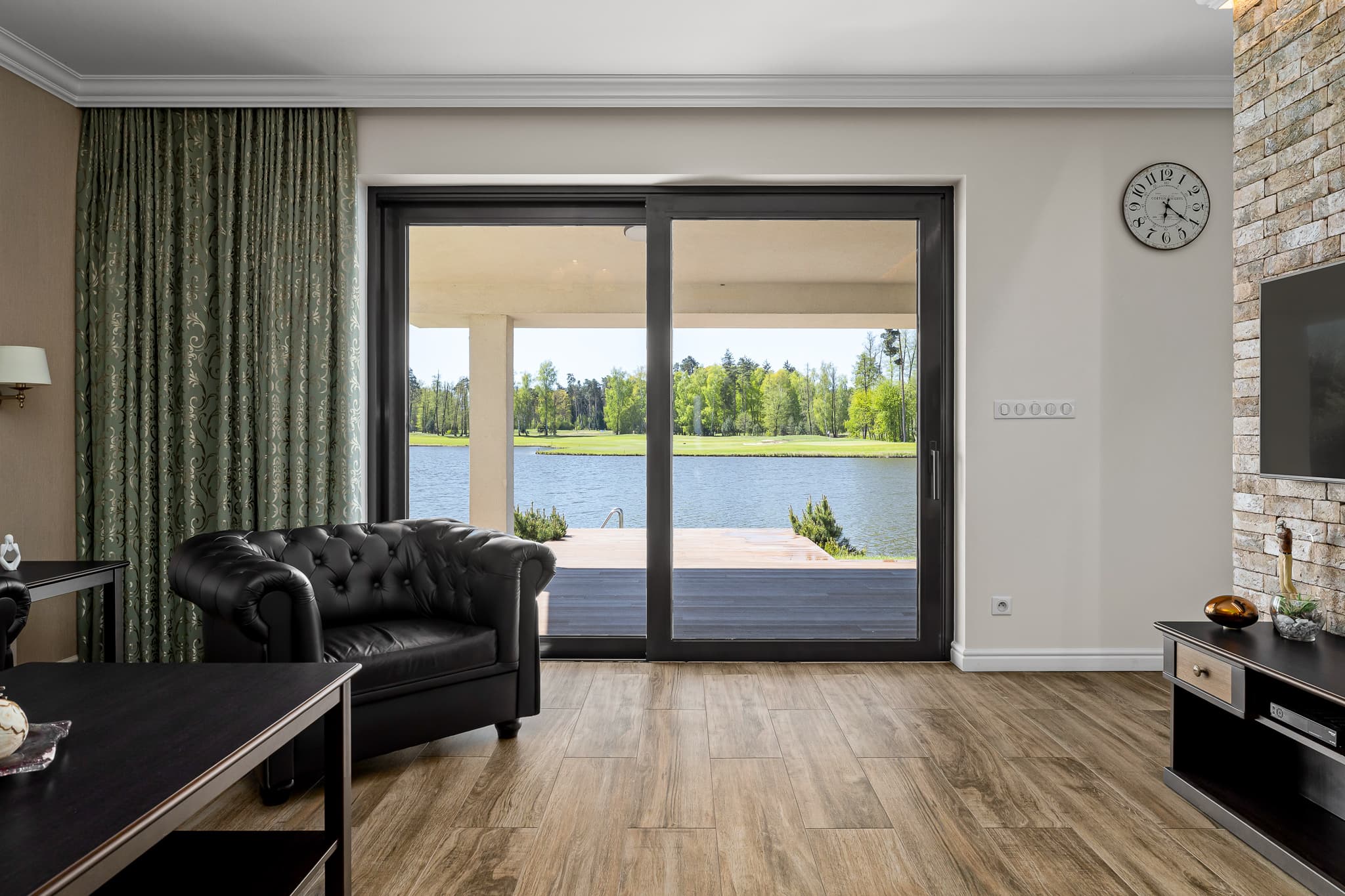 Elegantný dom pri jazere v Penati Golf Resort s výhľadom na ihrisko, Šajdíkove Humence 11